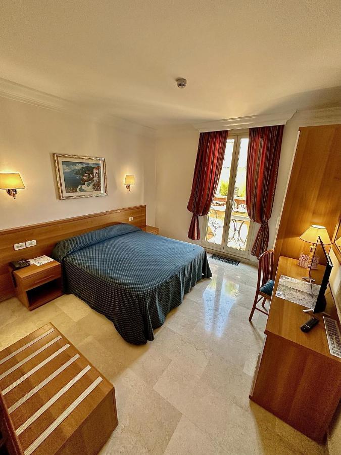 Hotel Principe Di Piemonte Řím Exteriér fotografie