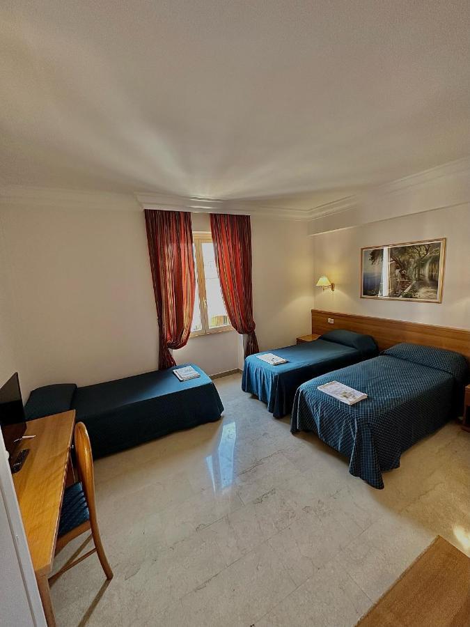 Hotel Principe Di Piemonte Řím Exteriér fotografie