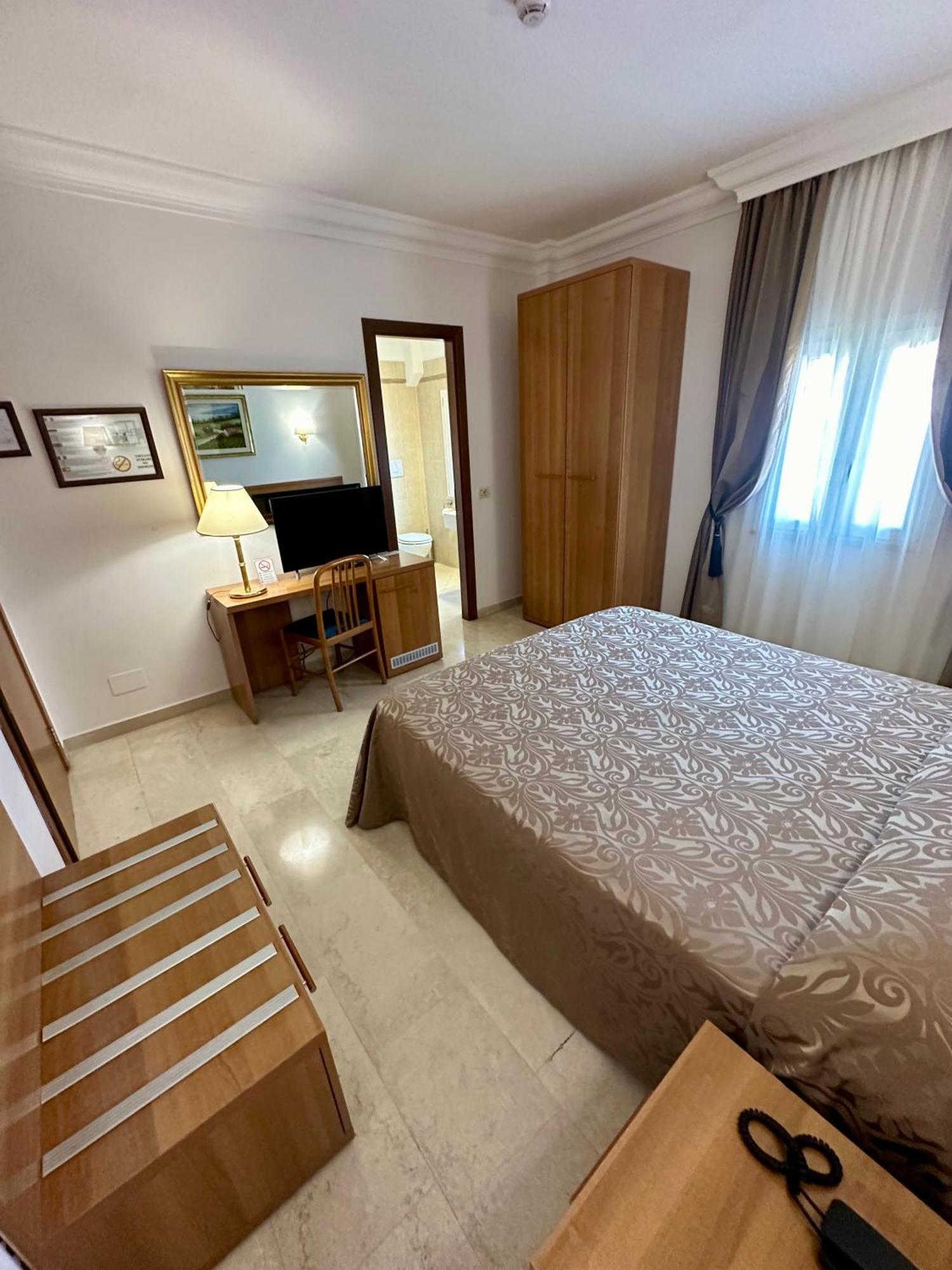 Hotel Principe Di Piemonte Řím Exteriér fotografie