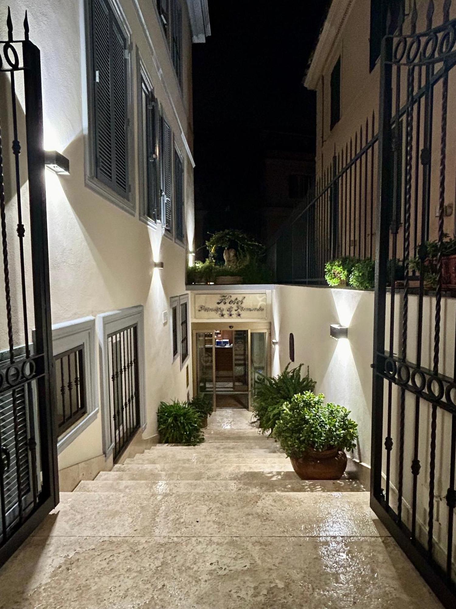 Hotel Principe Di Piemonte Řím Exteriér fotografie